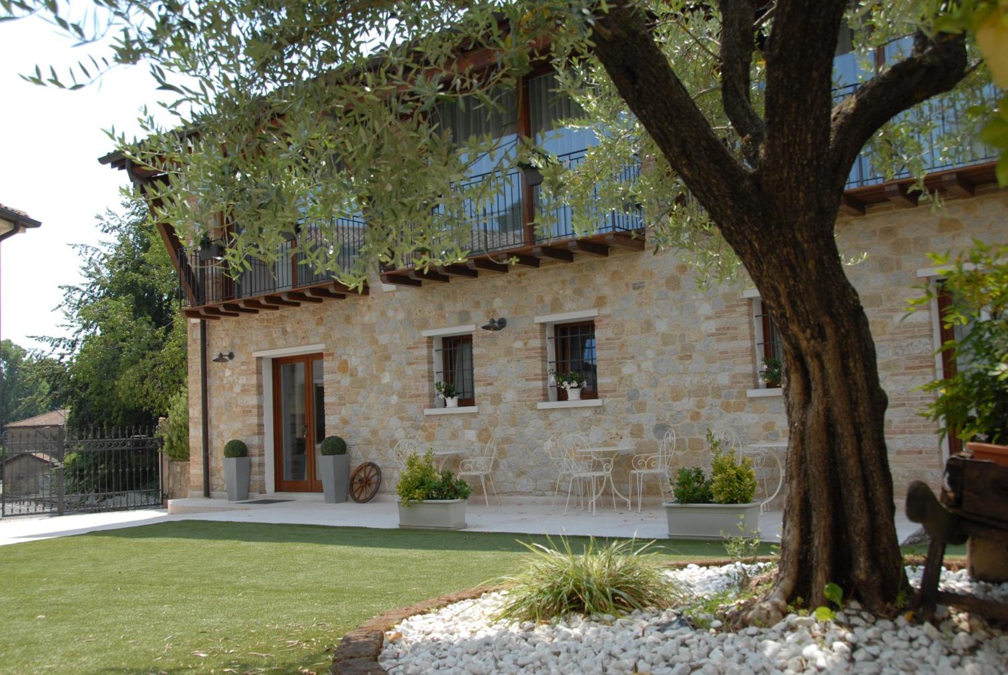 B&B Al Fienile Paderno del Grappa Exteriör bild